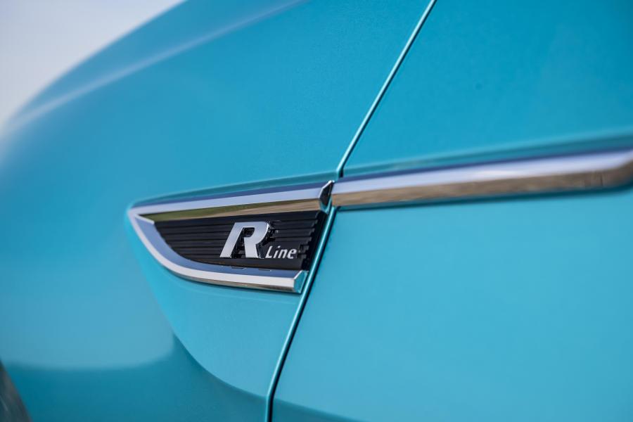 Детали экстерьера Volkswagen T-Cross R-Line 2019 года  (UK) (фото 2 из 19)